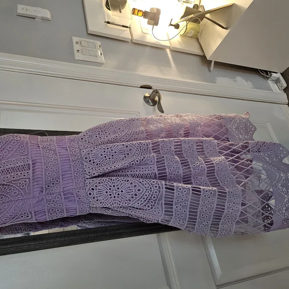 Chi Chi London Lilac Dress Size UK 10 Never Worn - Picture 2 of 4